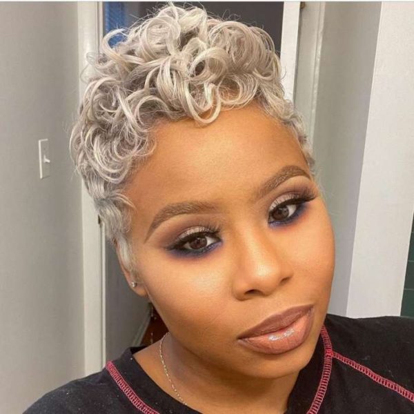 African American Curly Short Haircut Platin Blonde