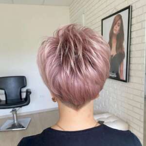 Back view picture of intriguing haircut