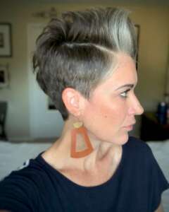 1 (86)-1024 short haircut