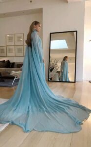 8 Jennifer Lopez's Blue Dress