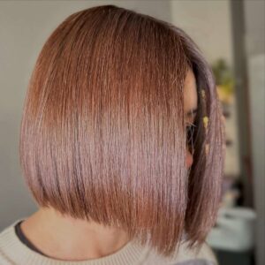 versatile bob haircut stacked